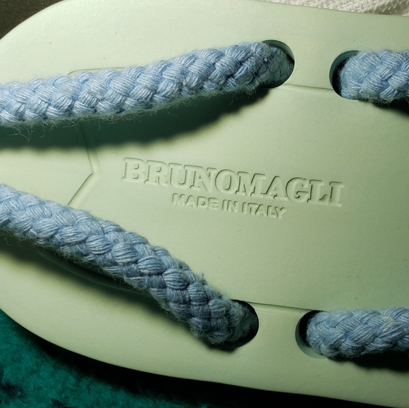 Bruno Magli Rope Flip Flops size 11 - Picture 4 of 6